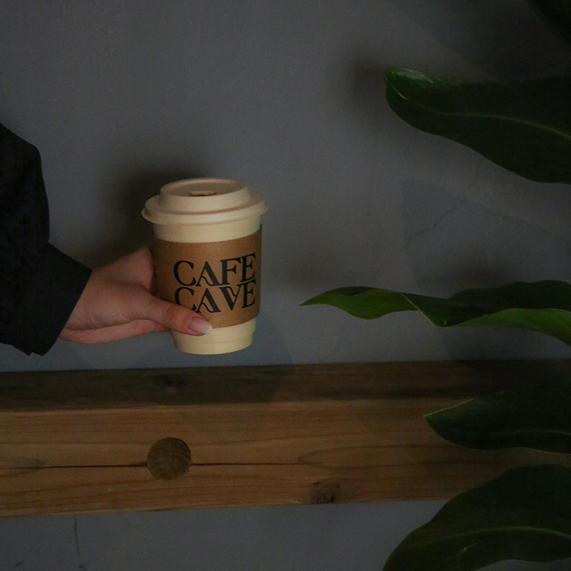 CAFE CAVE4